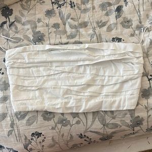 NWOT Abercrombie & Fitch white tube cropped top